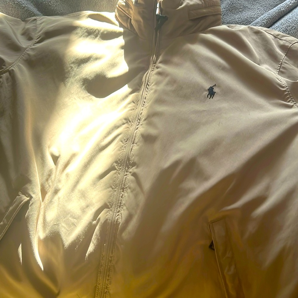 Ralph. Lauren men’s jacket large size used fairly. Everything is good zip works